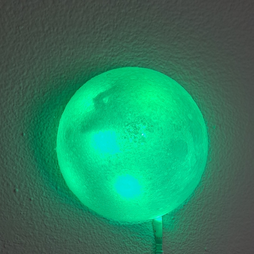 3d Printed Moon With Color Changing Lights